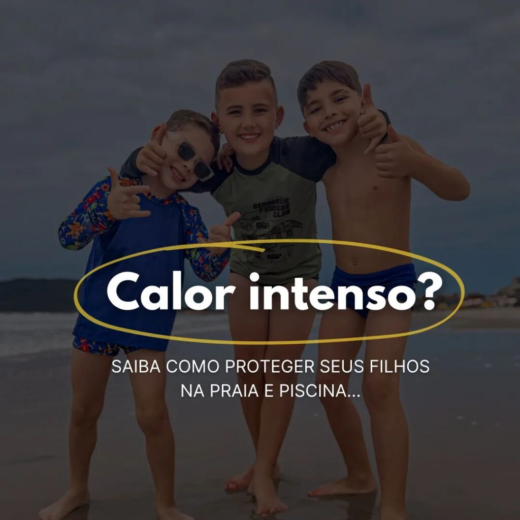 Criança usando protetor solar na praia